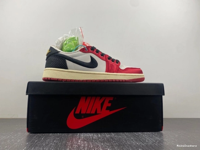 MaikeSneakers Jordan FN0432-017 1 Low Home OG x Trophy Air Room 0806